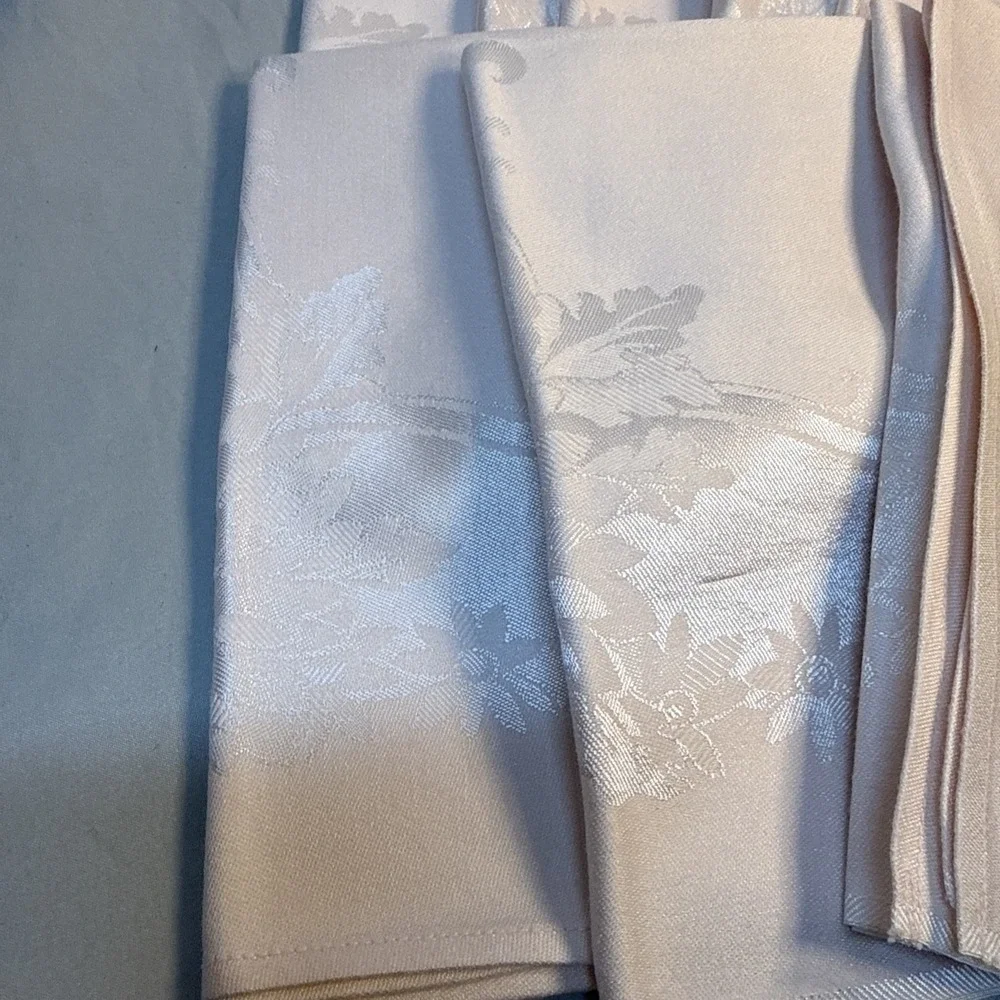 Vintage Pale Pink Damask Dinner Napkins Set of 8 Woven Floral Jacquard 1950s MCM
